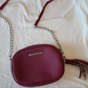 NON AUTHENTIC Michael Kors Cross Body Purse